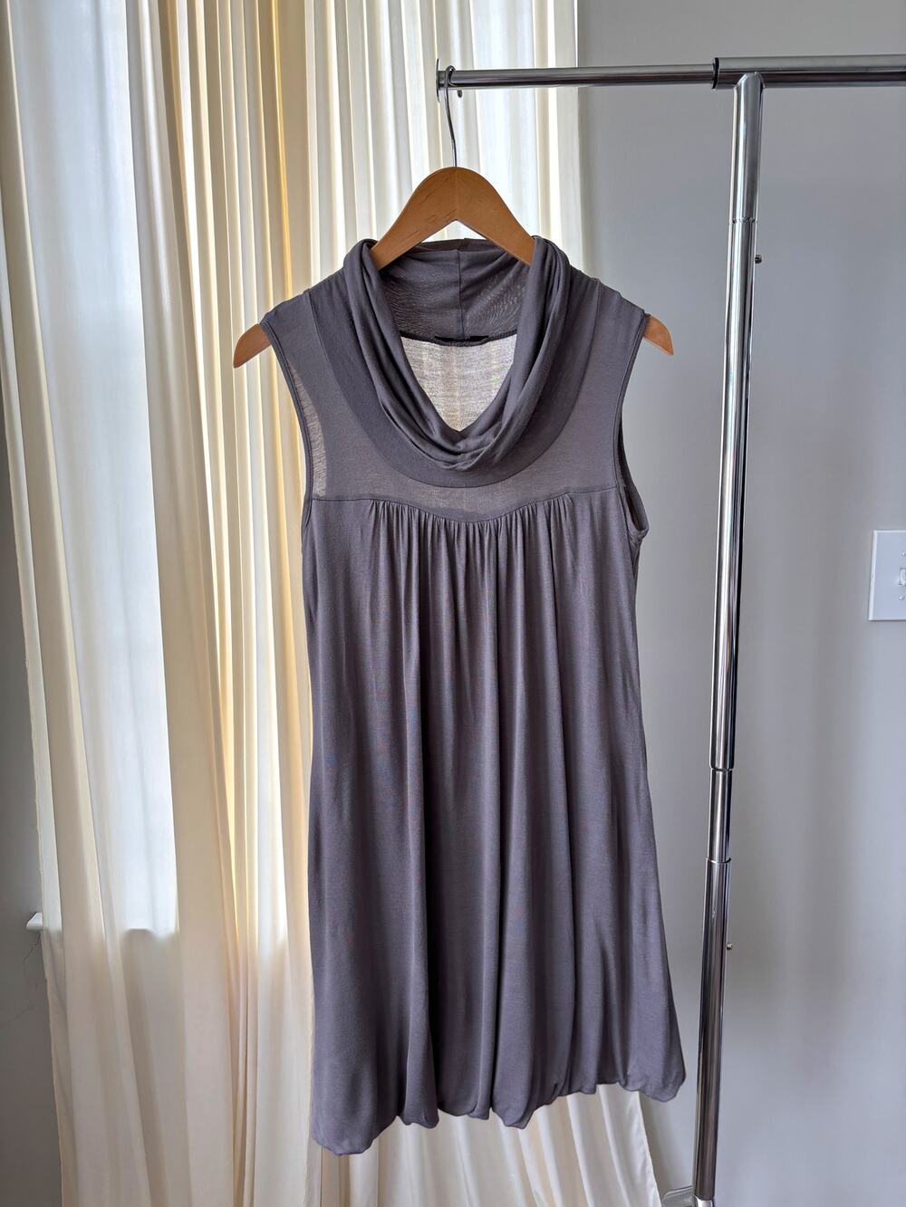 Y2K Vintage Soprano Dress Medium Gray Bubble Hem Cowl Neck 90s Romcom Whimsigoth